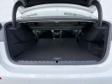 BMW専門のメカニックが、100項目にも上るポイントを徹底的にチェック。交換基準に達した部品があれば、弊社負担にて交換後、お客様へご納車致します。