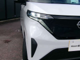 LEDヘッドランプ装備で、明るく安全に夜道もサポートしてくれます。