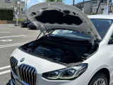 国道1号線に沿い横浜市営地下鉄「三ッ沢上町駅」から徒歩約10分。 BMW Premium Selection 横浜三ッ沢店 / 〒240-0062神奈川県横浜市保土ヶ谷区岡沢町322-3