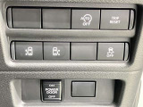 運転席から両側電動スライドドアの開閉ができます
