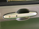 当店では 全国配送のサービスも承っております。お気軽にお問い合わせくださいませ。現車を確認して頂いたお客様に限ります。