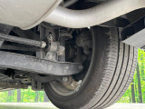 お車を安心してお乗りいただく為には、足回りの定期点検が欠かせません。サービスサポート(有償保証)では無料点検もご提供しており、安心のカーライフをお過ごしいただけるサポート体制が整っています。