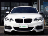 BMW在庫保有台数常時100台以上!ご来店の際はBMW本店(厚木市下荻野140-1)にご来店ください!弊社自慢の全天候型ショールーム!BMW在庫保有台数常時100台以上ございます!