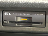 【ETC】高速道路の料金所をストレスなく通過!話題のスポットやサービスエリアに多い「スマートIC」利用時は必須のアイテムです。当店でセットアップを実施、ご納車当日からすぐにご利用いただけます!