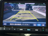 ◆【リアカメラ】が装着されています。リバースに入れるだけで映ります。後方の安全確認や、狭い駐車場での車庫入れ、雨の日や夜間など視界の悪い時に便利です。安全にバックする為には欠かせない装備です。