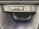 こちらのクルマはHDMI接続コネクタも装備されています♪スマホに接続すればお好きな音楽や映像も流せます!今の時代、さまざまな方法で音楽や動画を楽しめますね!