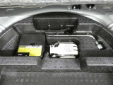 【パンク修理キット】パンク修理キットが付属します。※応急用タイヤは付属しておりません。※損傷の状態によっては修理できない場合があります。
