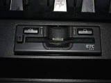 高速道路で便利なETCを装備しています。