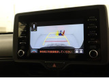 『バックガイドモニター』走行ラインを誘導してくれる補助線もありますので車庫入れが苦手な方も楽ちんです!!