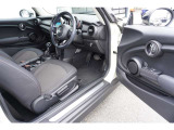※車両詳細はMINI NEXT.Niigata TEL:025-280-1557へどうぞお気軽にお問い合わせ下さい!!