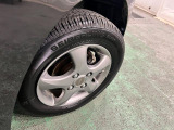 社外アルミを履いています