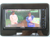 フルセグTVの他に、CD/DVD・ラジオ・Bluetoothに対応します。