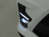 LEDフロントフォグランプを装備しております。