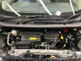 エンジンルームもクリーニング済みできれいですよ。日産の整備士がしっかりと丁寧に点検していますので安心してお乗りいただけます