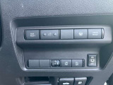 気になるお車がありましたら右の電話番号から直接お店にお問い合わせください。支払方法から車両情報、状態までなんでもご説明させて頂きます。スタッフ一同ご連絡お待ちしております。