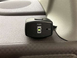 コーナーセンサー付きで車庫入れも安心です。