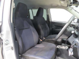 見通しのよいすっきりとした視界で、誰でも運転しやすいです。運転のしやすさは疲れにくさにも繋がりますよ♪