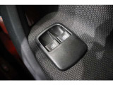 お気軽にお問い合わせください。Tel:075-325-0440 Mobile:070-2313-8676  中古車担当:時女まで