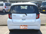 新車と同様の保証(有料)がつけられます。また各地域の店舗に最新の大型整備工場とプロメカニックが常駐しておりアフターメンテナンスもお任せください。