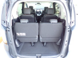 ◆定員乗車時のカーゴルームです。普段のお買い物の荷物やたくさんの収納が可能です。