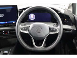 この度は数ある中から弊社認定中古車をご覧いただき誠にありがとうございます。スペースの都合上、店舗で展示していない場合がございますの事前にお問い合わせくださいませ。