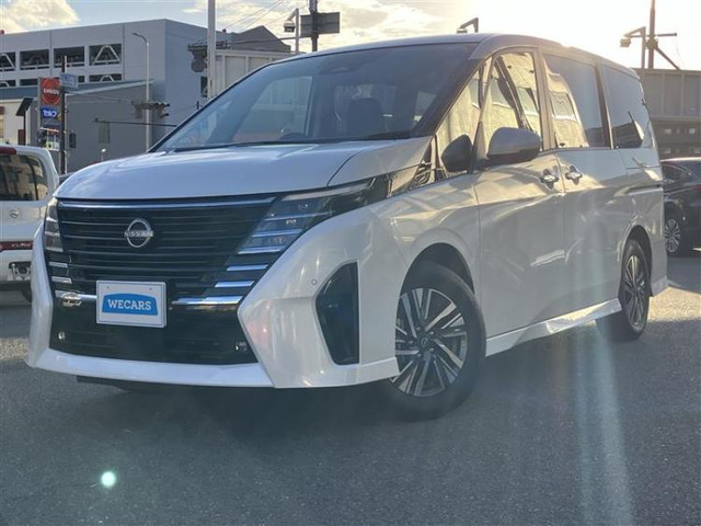 セレナ 1.4 e-POWER ハイウェイスターV