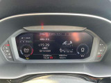 Q3 35 TFSI Sライン 本革シート ワンオーナー