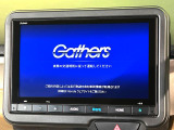 【純正ナビ】人気の純正ナビを装備しております。ナビの使いやすさはもちろん、オーディオ機能も充実!キャンプや旅行はもちろん、通勤や買い物など普段のドライブも楽しくなるはず♪