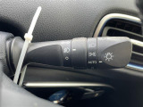 【 オートライト 】オートライトなのでライトの点け忘れを気にすることなく運転が出来ます♪//