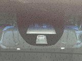 【シティブレーキアクティブシステム】低速走行中に前方の車両等を認識し、衝突しそうな時は警報とブレーキで衝突回避と被害軽減をアシスト。より安全にドライブをお楽しみいただけます。