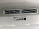 【サーキュレーター】エアコンの風を後部座席まで届けてくれ、広い車内空間でも素早く快適な温度になります♪真夏や真冬に便利な機能です。