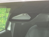 【トヨタセーフティセンス】走行中に前方の車両等を認識し、衝突しそうな時は警報とブレーキで衝突回避と被害軽減をアシスト。より安全にドライブをお楽しみいただけます。