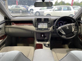 ◆内装の除菌消臭◆車内の細菌やカビを除去しニオイの元となる菌の抑制をします。様々な物質に直接反応して酸化・分解します!納車前クリーニングの人気の一つです!ご希望の際はスタッフまでお申し付けください。