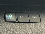 【 ECOモード 】ECOスイッチを押すとバルブタイミングや点火位置の制御など省燃費モードで走行してくれ、メーター内に表示されます♪