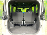 普段のお買い物や通勤、送迎等に十分な荷室スペースを確保しております。セカンドシートを倒すと、大きな荷物の積載も可能です♪