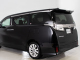 ★展示前点検実施★特殊な機材も用いて、全車点検を実施しております!