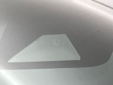【トヨタセーフティセンス】走行中に前方の車両等を認識し、衝突しそうな時は警報とブレーキで衝突回避と被害軽減をアシスト。より安全にドライブをお楽しみいただけます。