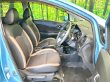 運転席シート廻りは使用感も少なく、良好な状態となっています。丁寧に使われていたことがよくわかりますね。