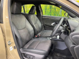 運転席シート廻りは使用感も少なく、良好な状態となっています。前オーナー様が丁寧に使っていたことがよくわかりますね。