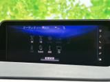 AM・FMをはじめ、BluetoothやUSBなど複数の音源を画面から選べる仕様です。普段使う機器や聴きたい内容に合わせて切り替えやすく、移動中の車内で音楽やラジオを楽しみたい方に便利です。