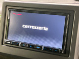 【ナビゲーション】目的地までしっかり案内してくれる使いやすいナビ。Bluetooth接続すればお持ちのスマホやMP3プレイヤーの音楽を再生可能!毎日の運転がさらに楽しくなります!!