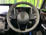 【純正革巻きステアリング】上質な革を使用することで、手にしっかり馴染みとても運転しやすいハンドルです♪