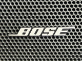 【BOSEサウンドシステム】メーカーオプションの高品位サウンドシステムを搭載。専用のチューニングが施された大小様々なスピーカーから良質なサウンドが奏でられ、臨場感あふれる音響空間を演出します。