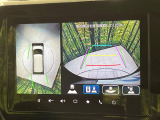 【全方位モニター用カメラ】専用のカメラにより、上から見下ろしたような視点で360度クルマの周囲を確認することができます☆死角部分も確認しやすく、狭い場所での切り返しや駐車もスムーズに行えます。