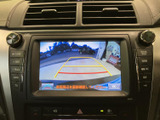 後方の様子を画面で確認しながら駐車でき、車庫入れや狭い場所での取り回しをサポートします。ガイド線も表示されるため、駐車位置を把握しやすく安心です。