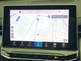 ●純正ナビ:一体感のあるナビは、高級感ある車内を演出してくれます。Bluetooth再生などオーディオ機能も充実しておりますので、運転もより楽しめます♪