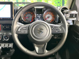 【純正革巻きステアリング】上質な革を使用することで、手にしっかり馴染みとても運転しやすいハンドルです♪