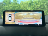 【360&deg;ビューモニター】専用のカメラにより、上から見下ろしたような視点で360度クルマの周囲を確認することができます☆死角部分も確認しやすく、狭い場所での切り返しや駐車もスムーズに行えます。