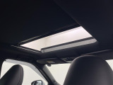 アウトランダー PHEV 2.4 P 4WD 本革シート