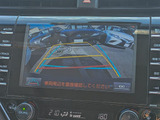 カラーバックモニターがついております!ステアリング連動ガイドラインが映し出されるので、駐車の際に非常に役に立ちます!!